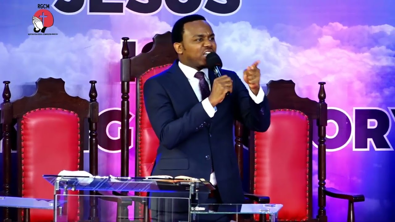 DAKIKA 17 ZA MAABUDU MBELE ZA MUNGU | EV DANIELY JOSHUAN