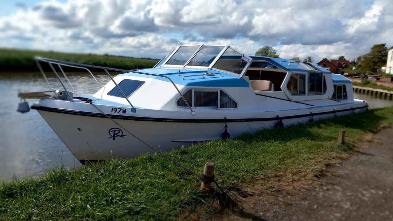 Norfolk Broads - Silver Simoom - boat review