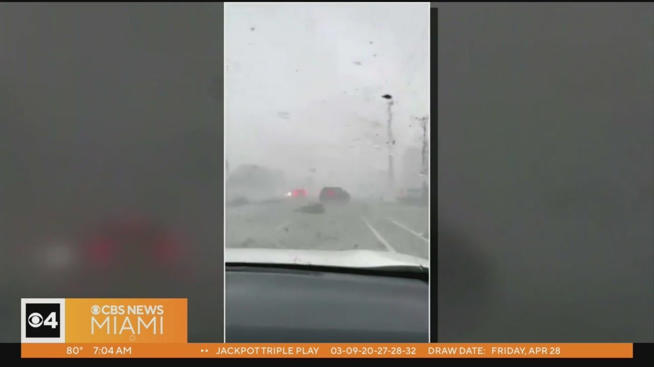 Severe Weather, tornado leaves damage in Palm Beach Gardens