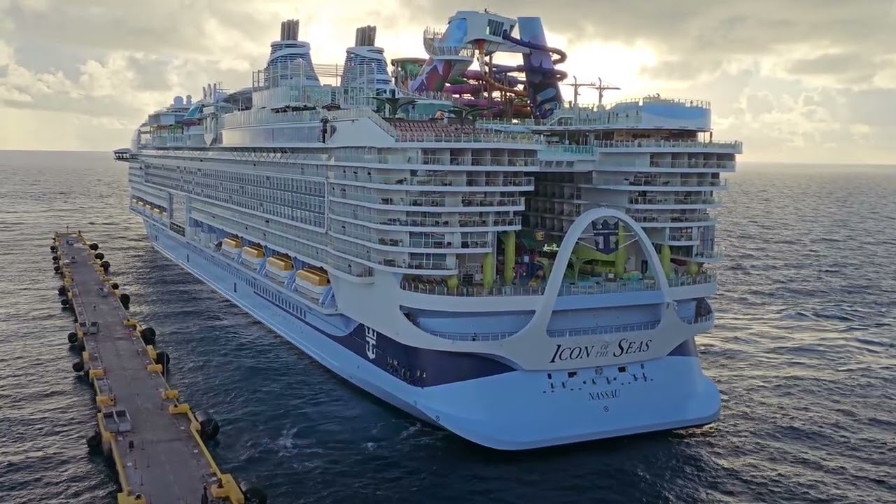 Icon of the Seas docking in Costa Maya