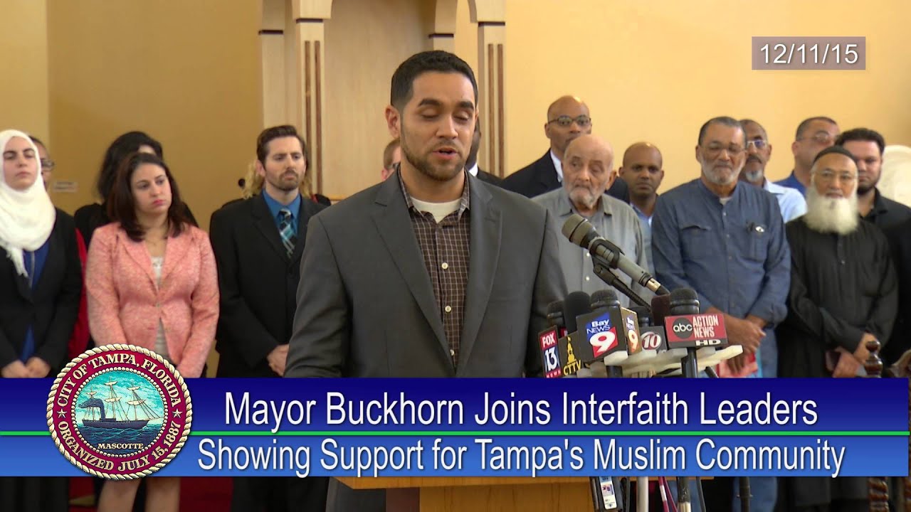 Mayor Buckhorn Joins Interfaith Leaders Showing Support for Tampa's Muslim Community