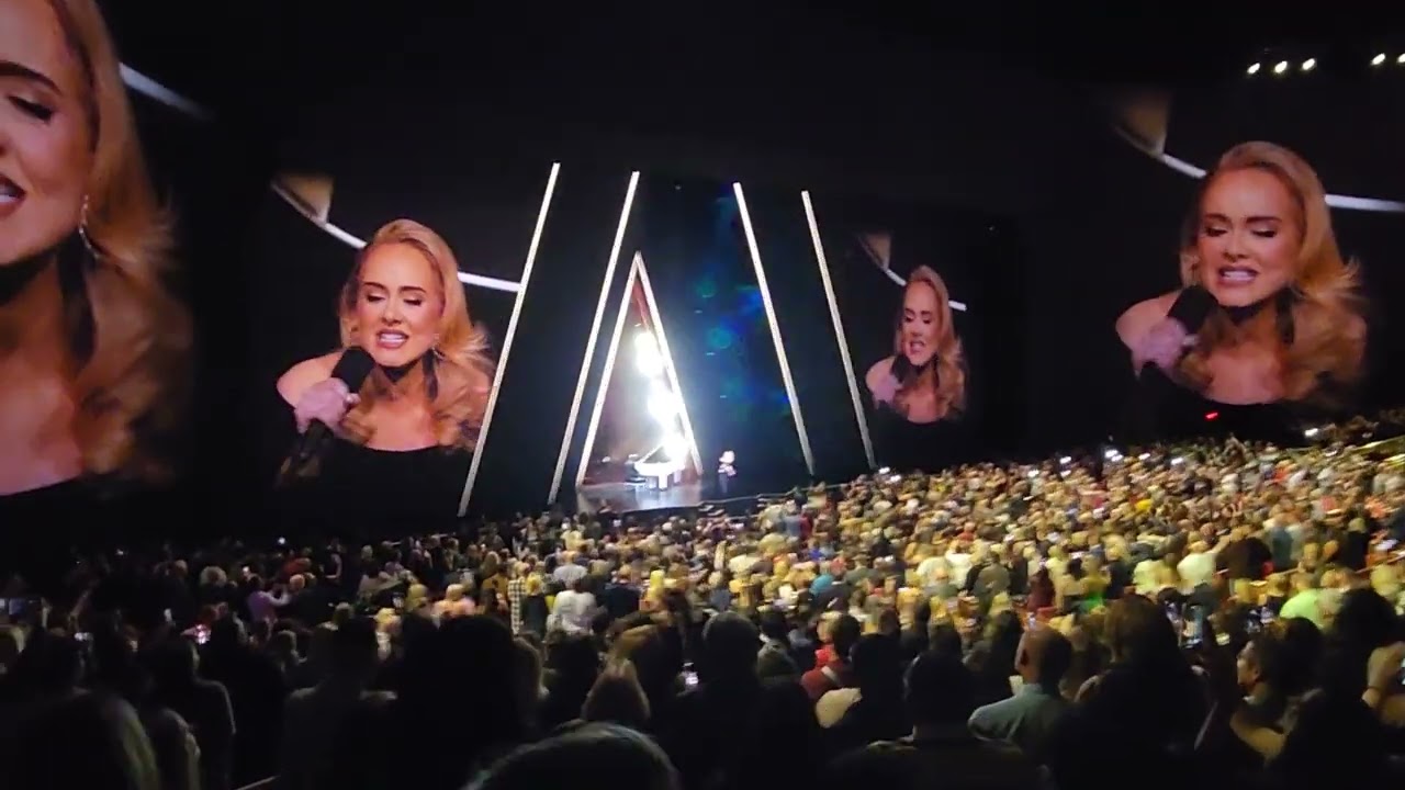 Hello - Weekends With Adele - Weekend #1 - Opening Night 11/18/22