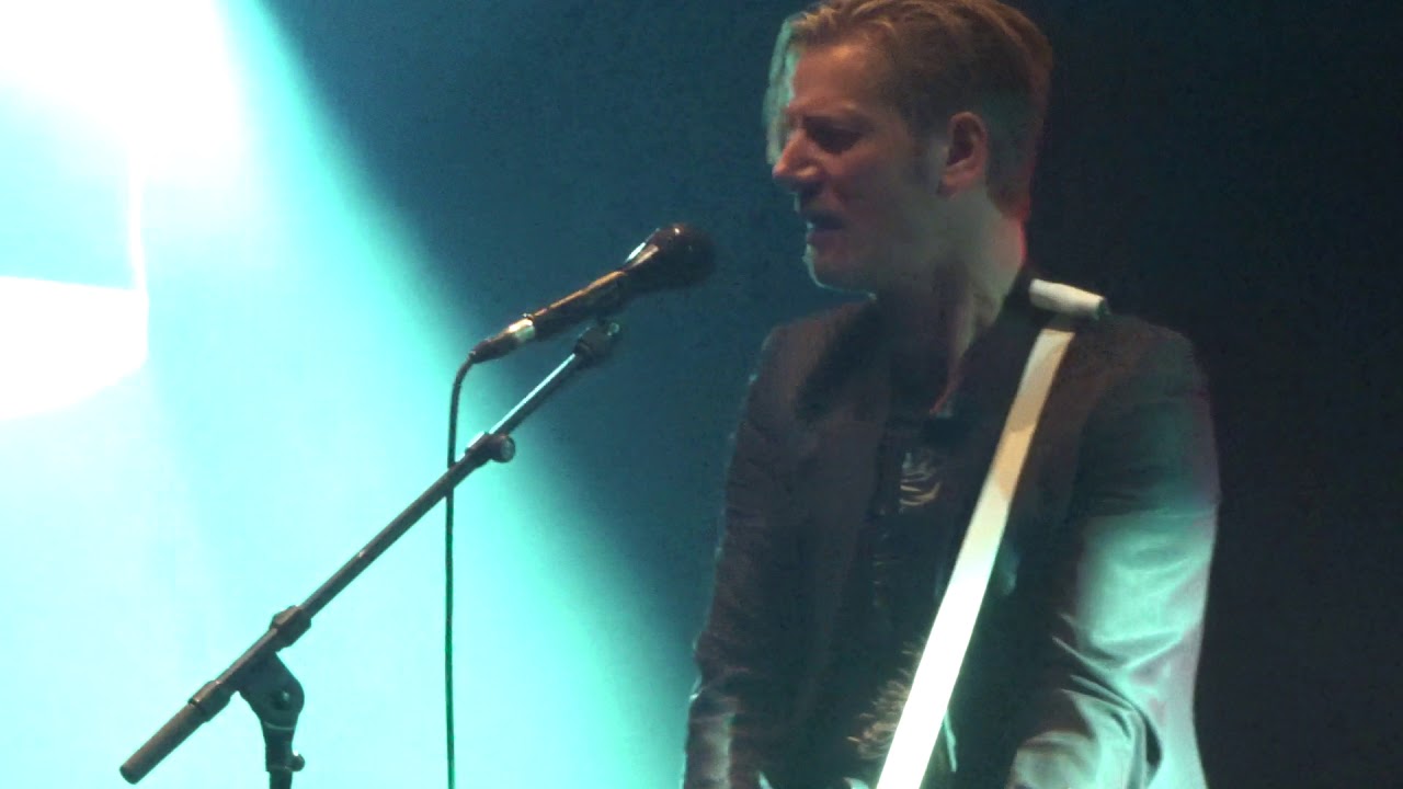 Bertrand Belin - De Corps Et d'Esprit - Live@Olympia - 11/04/2019