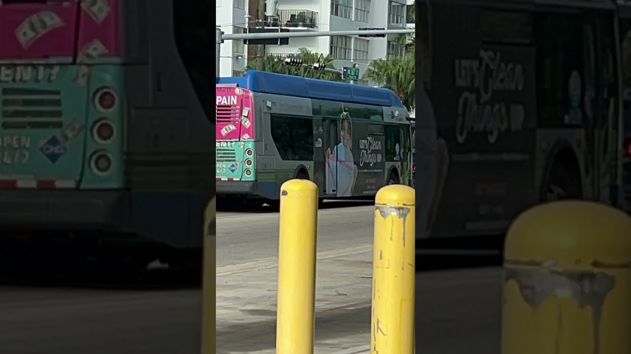 #NewFlyerxn40 #transitbus edited by Kevin Murdoch 🙆🏽&zwj;♂️🙆🏽&zwj;♂️