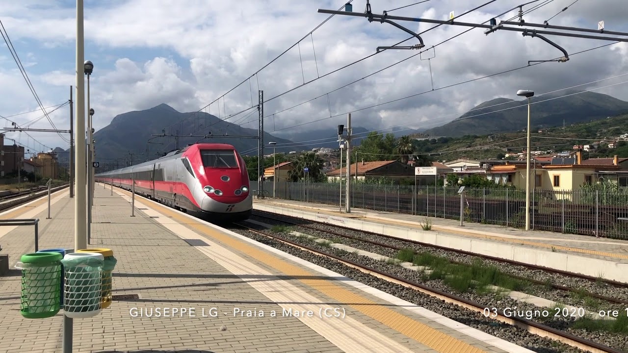 Frecciarossa 9523  Torino P. N. - Reggio C.