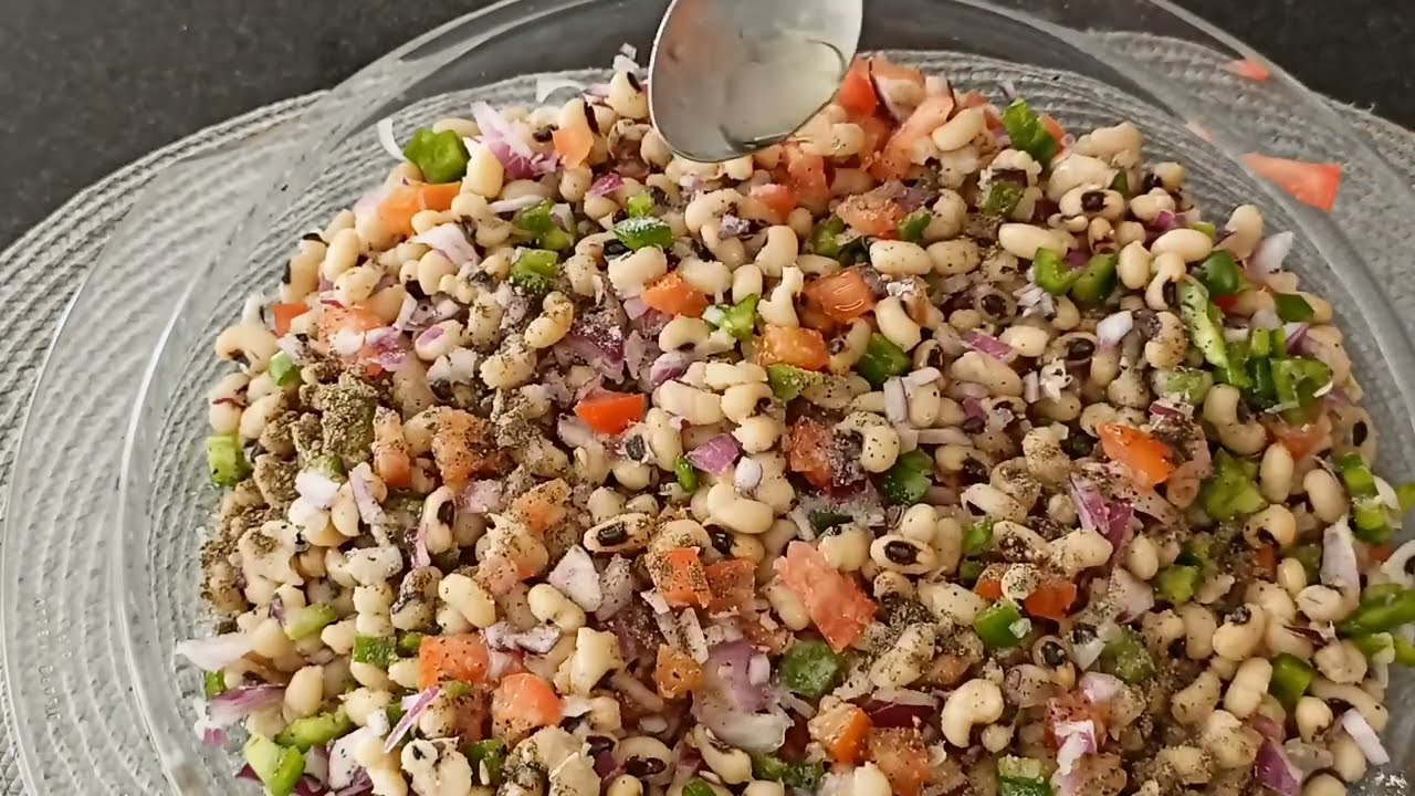 COMECE A FAZER SALADA ASSIM  | SALADA DE FEIJÃO FRADINHO - Alho na Panela