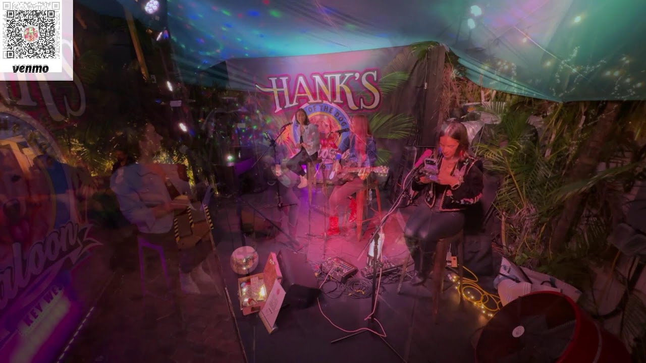 Electrochicas LIVE at Hanks! (Gi Buxdorf, Kari Wolf, & Rochi Harrison!