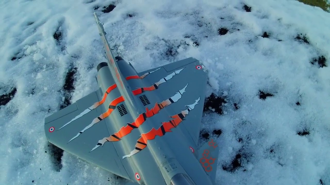 FMS Rafale 64mm snow flight - LiIon 6S Ampace JP30 - FrSky SR6 mini - trimming
