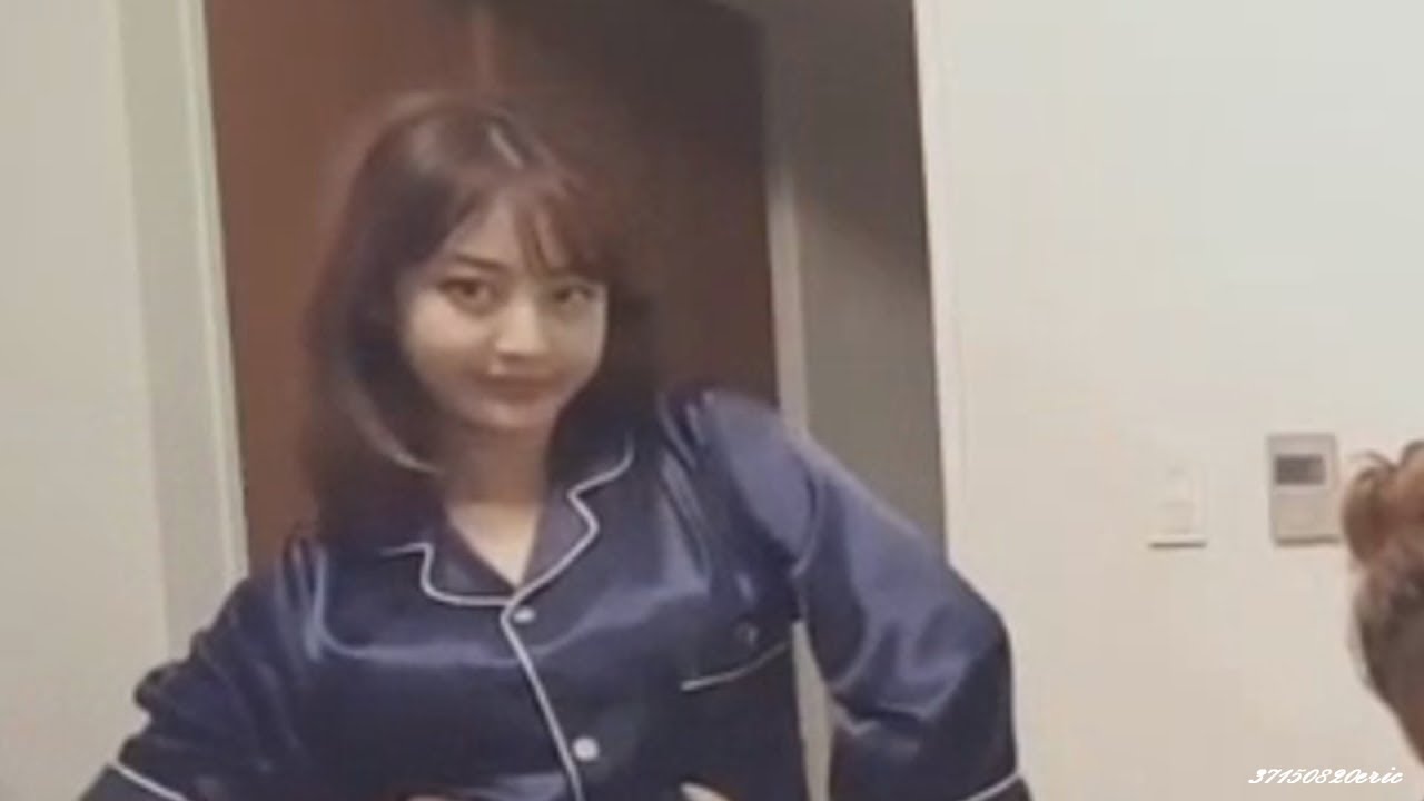TWICE Try not to laugh 挑戰不准笑! 13