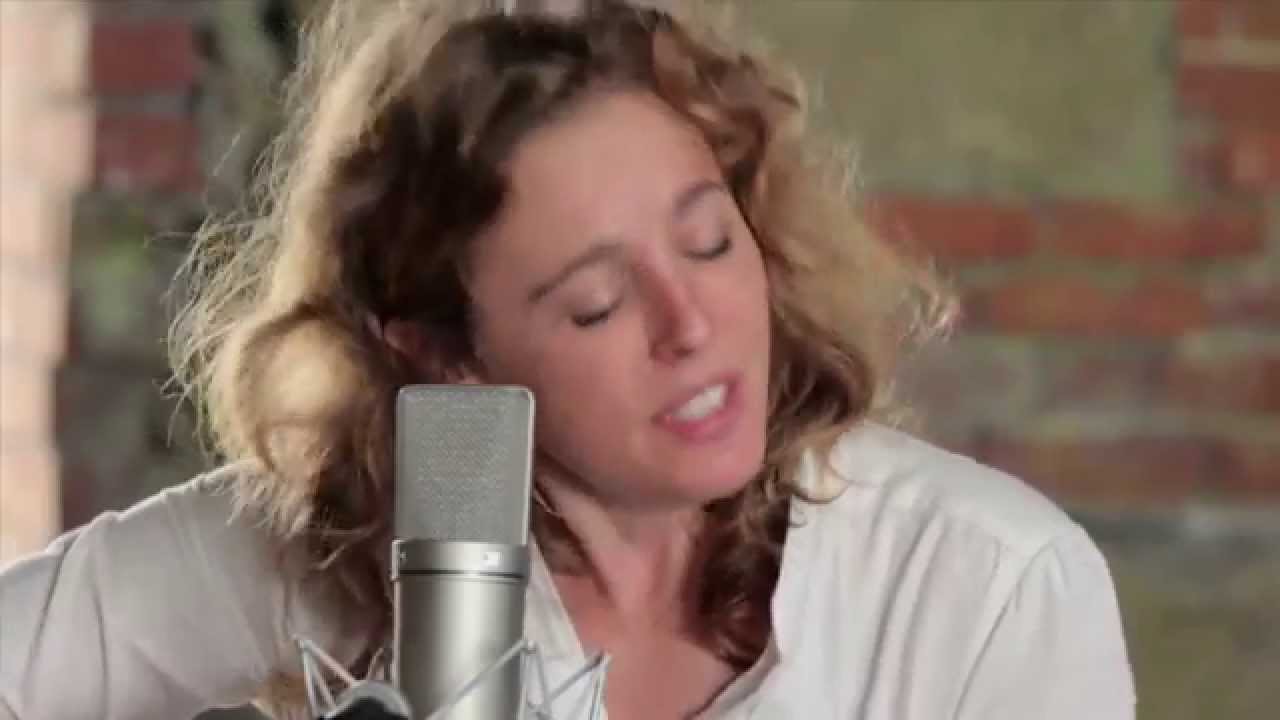 Tift Merritt - Traveling Alone - 7/28/2013 - Paste Ruins at Newport Folk Festival
