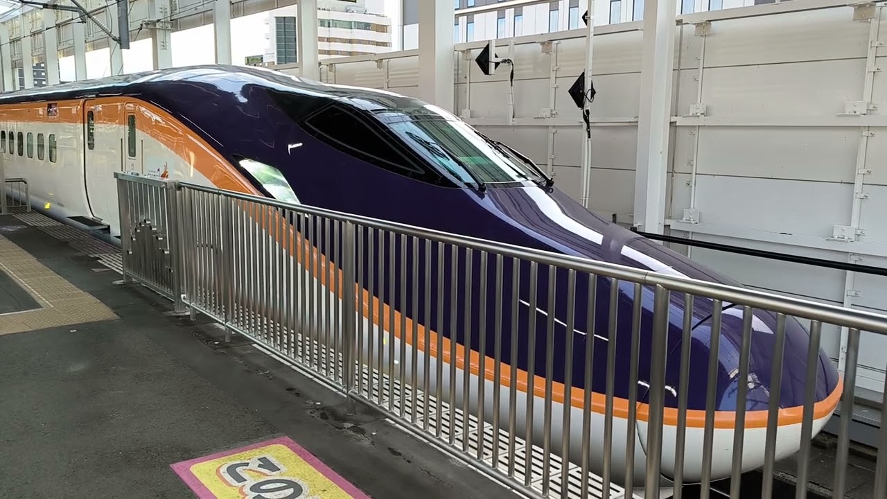 【2024/12/31 15:21〜24·E8系新幹線】山形新幹線つばさ85号(下り 9085M·東京→山形 臨時) 福島駅14番線より発車