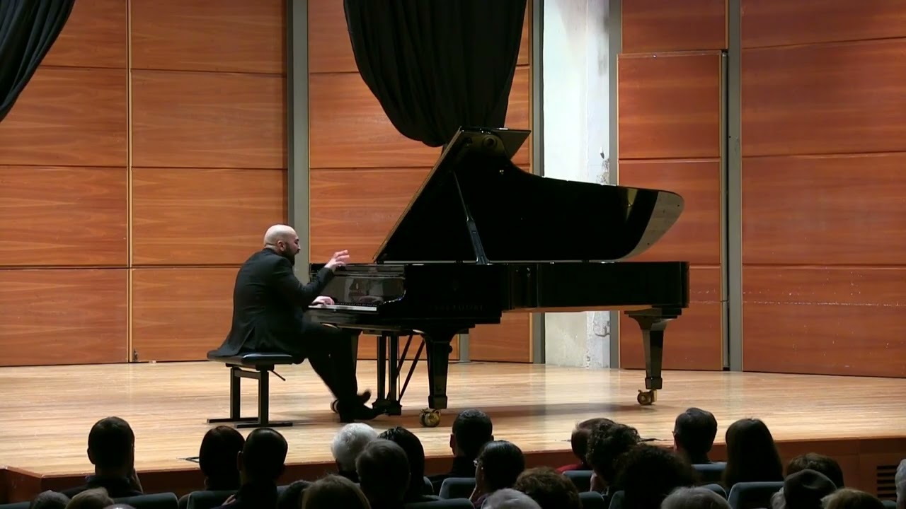 Chopin: Étude Op. 10 No. 12 in C Minor “Revolutionary” — Alessandro Deljavan