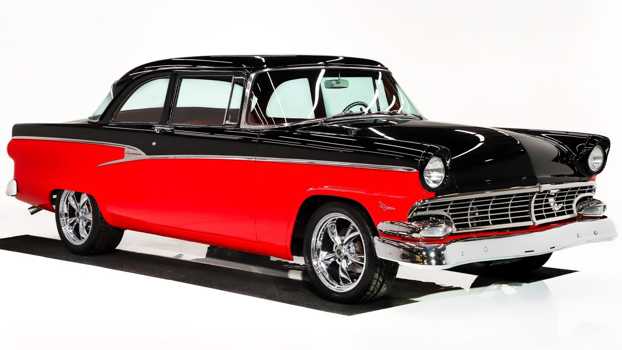 В автомузее Volo Auto Museum продается Ford Customline 1956 года выпуска (V22052).