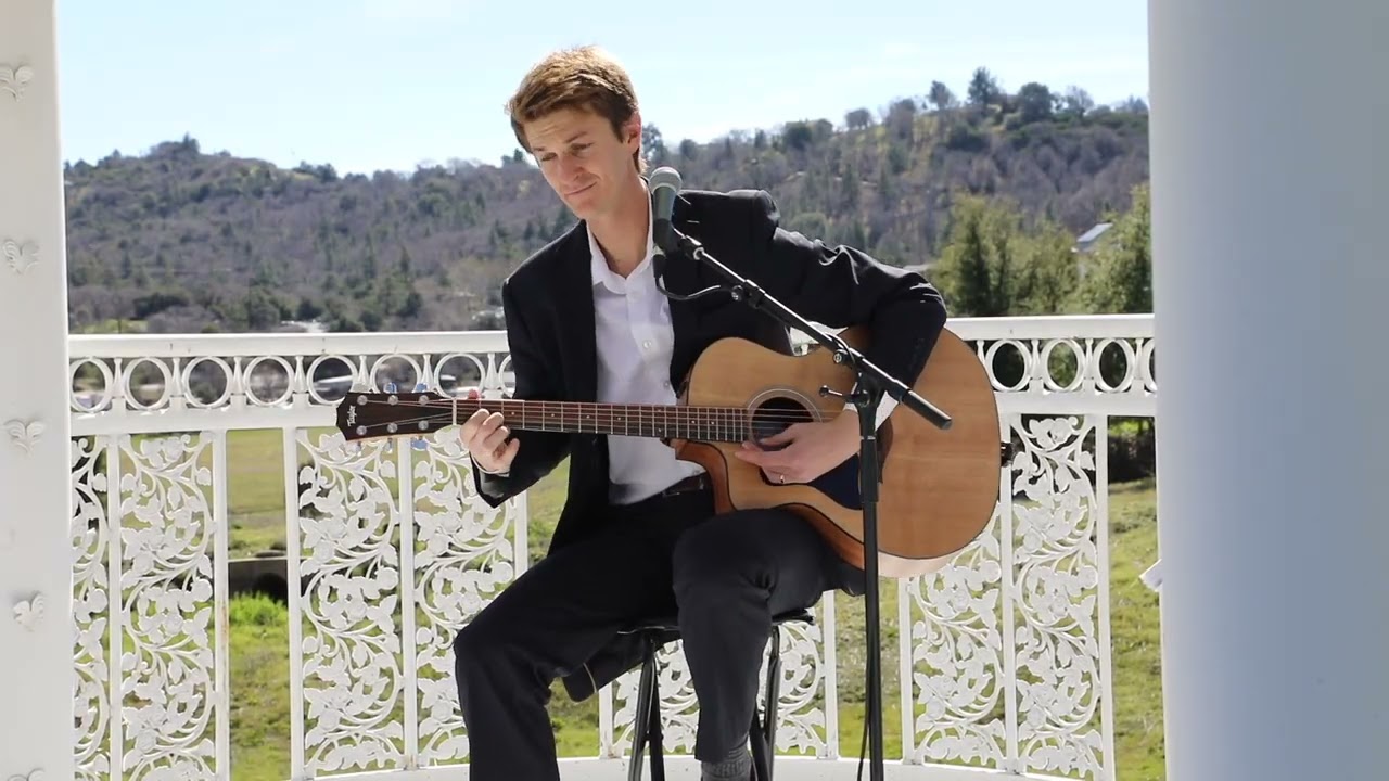 Dancing In The Moonlight - Live Guitar Looping - Ben Fishburne