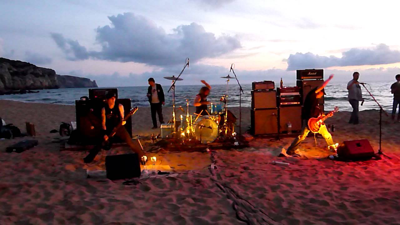 KARMA TO BURN @ DunaJam 2011 - Forty Seven -