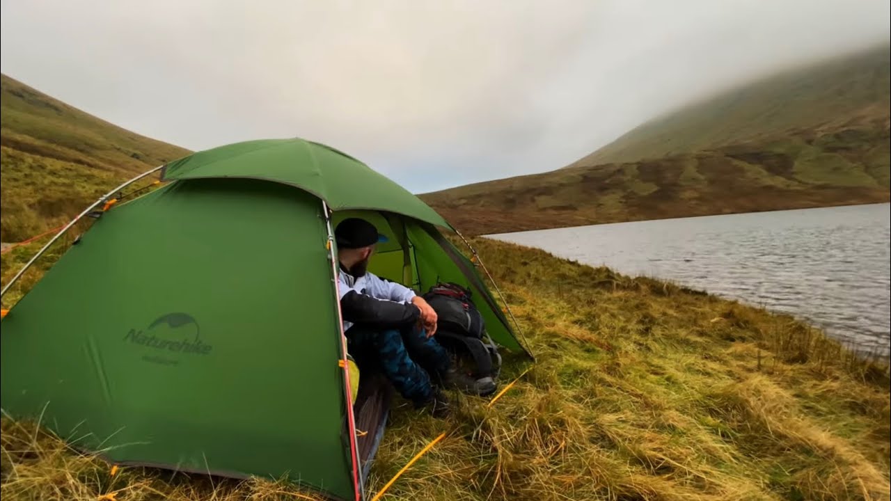 SOLITUDE IS BLISS | Solo Wild Camping in the Lake District | 21 Miles | 6 Wainwrights