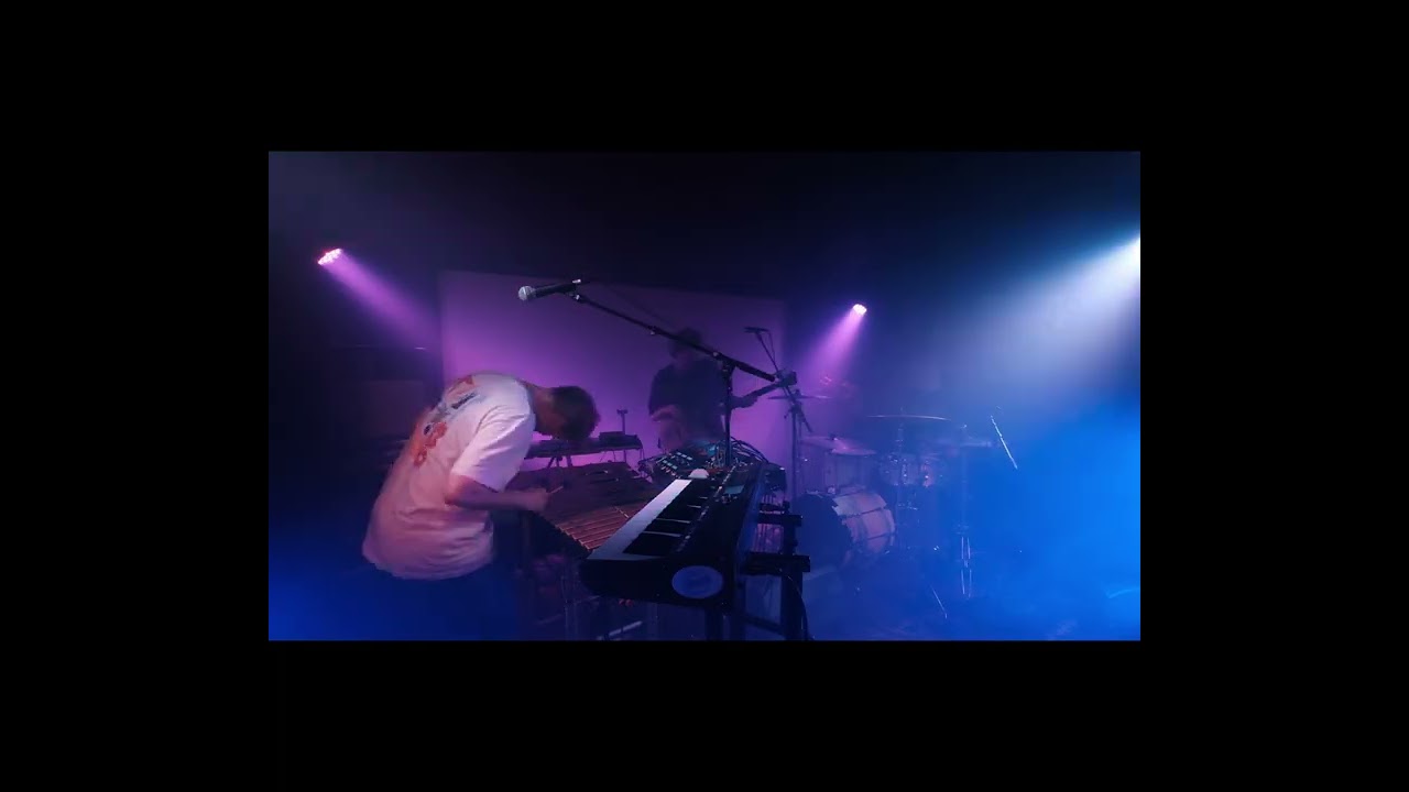 2026 02 21 Paard  @ Klub9030 Scratch&snuff 10