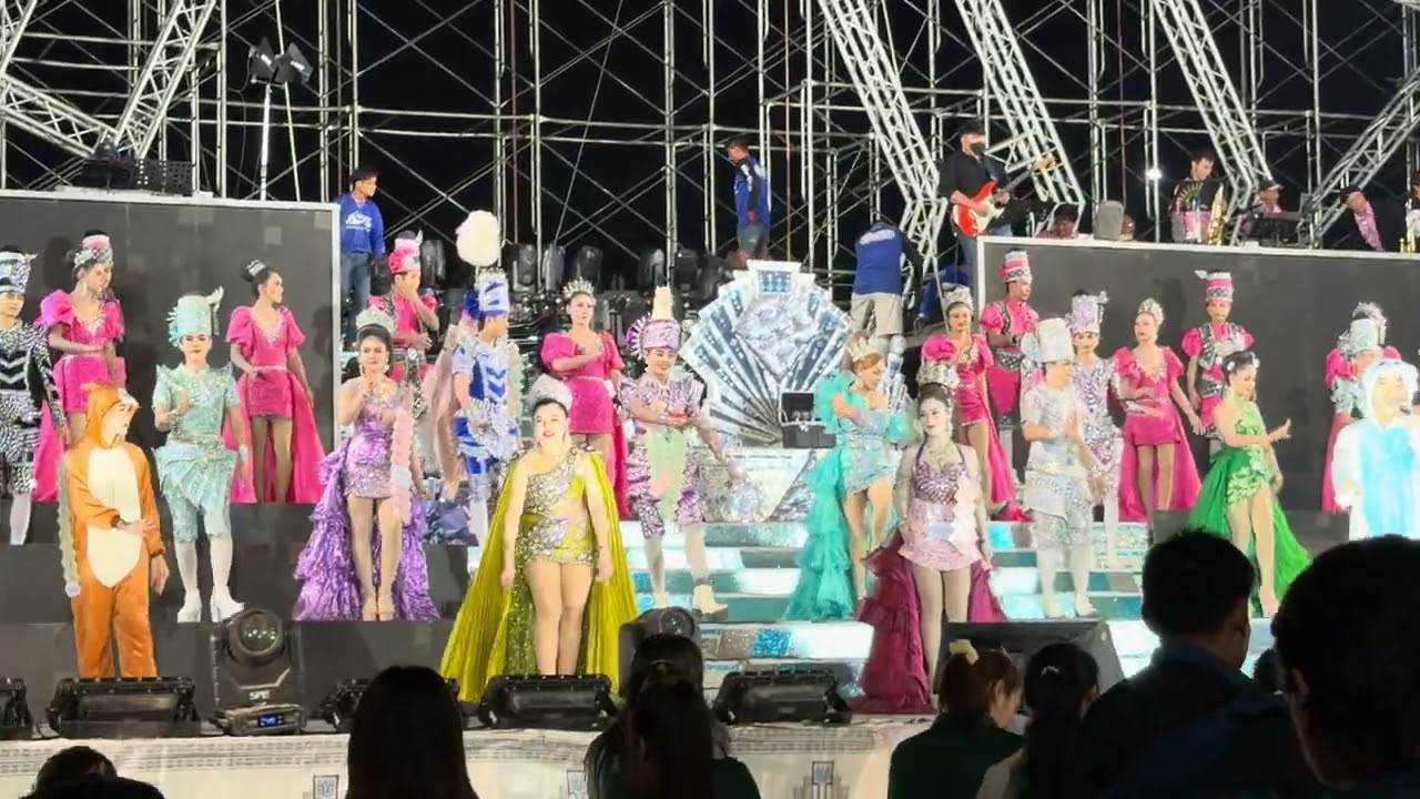 บรรยากาศเต้ยลา พุทธมณฑลอีสานขอนแก่น #สาวน้อยเพชรบ้านแพง @najoijo1official ￼￼