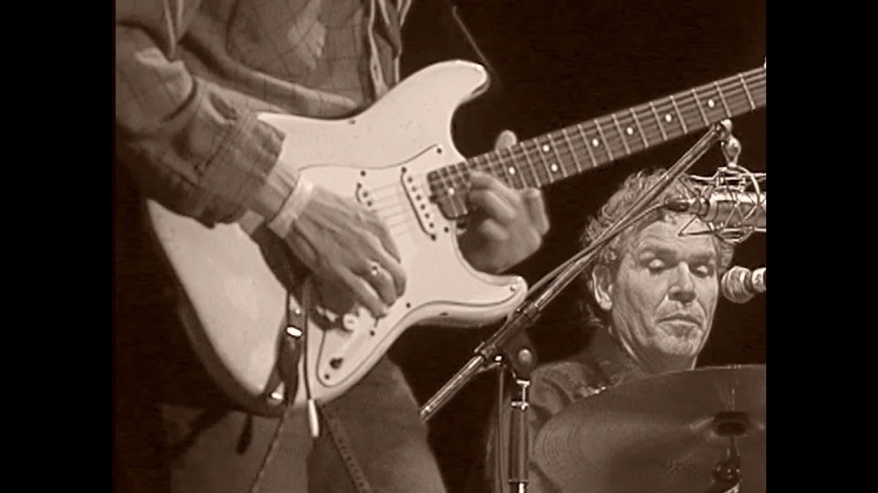 Shape I'm In (LIVE) ... Doyle Bramhall HQ at Vancouver Island Musicfest 2005