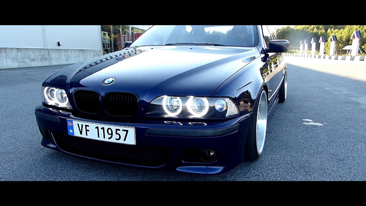 BMW E39 - Blue