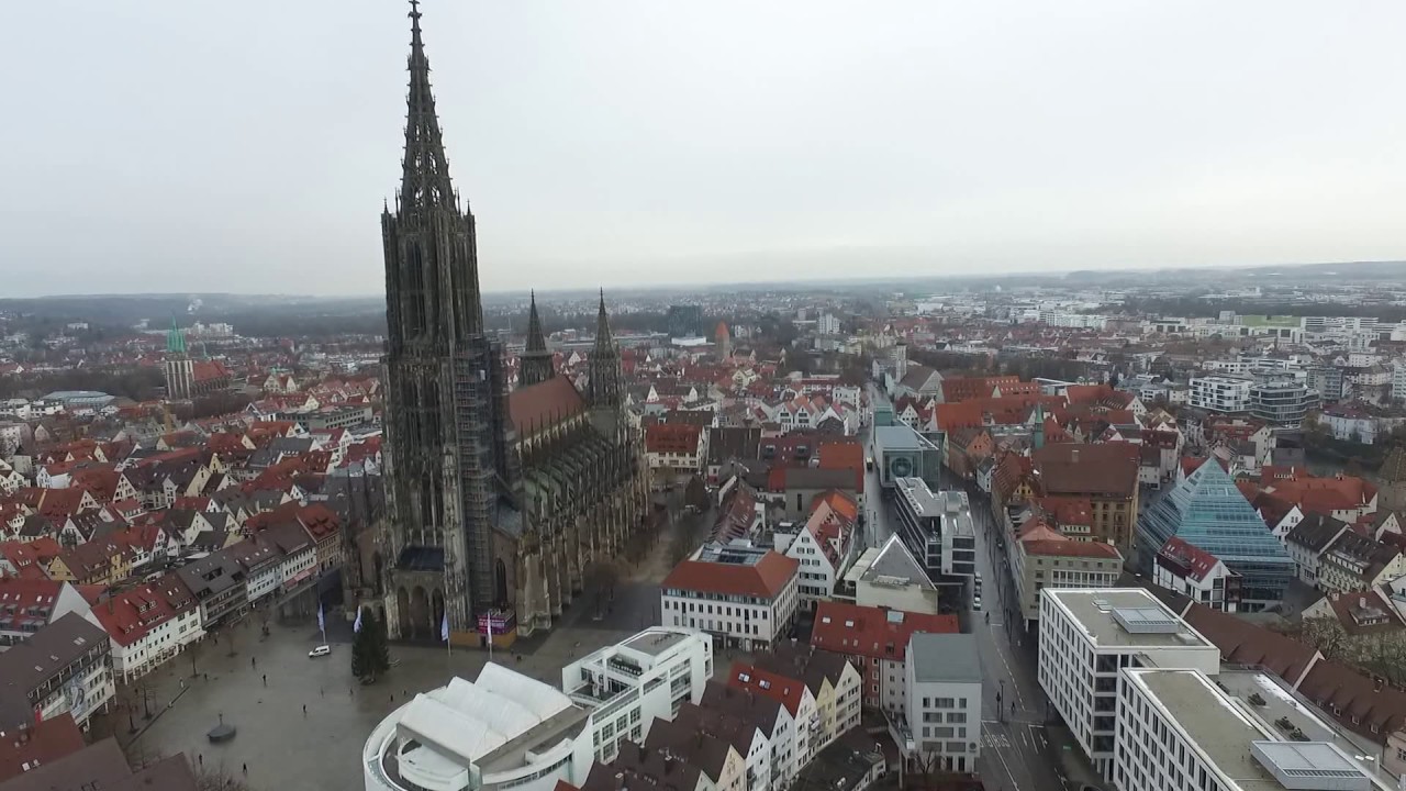 Ulmer Muenster von Luft. Ulm minster the church with the tallest steeple in the world