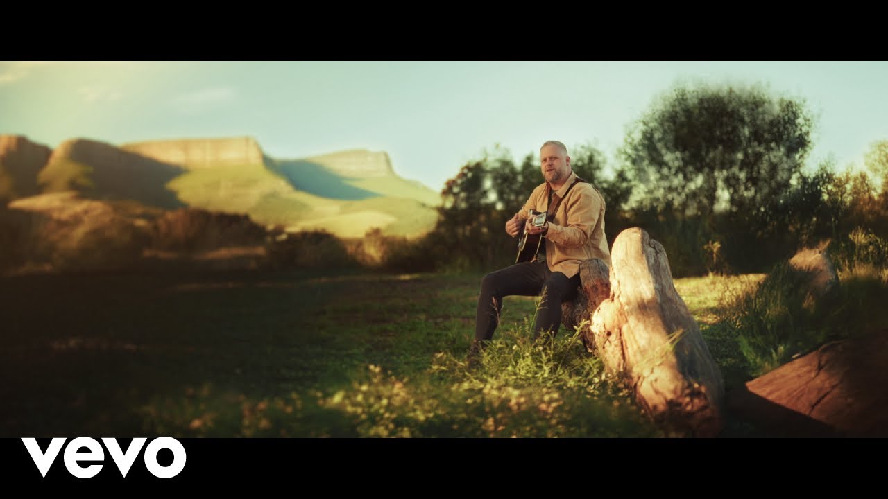 Rudo Schwim - Clarens Winter (Official Music Video)