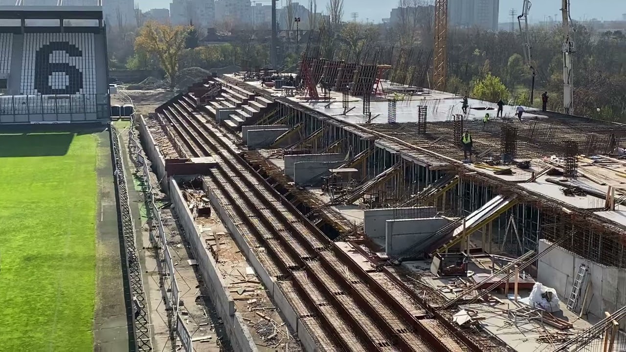 👋НАЛИВАТ ПЛОЧАТА НА ВТОРОТО НИВО НА ЦЕНТРАЛНАТА ТРИБУНА НА ЛАУТА 22/11/2025 - ДЕН 277