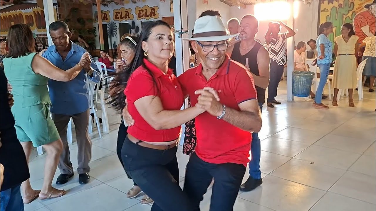 FORRÓ DANADO DE BOM RANCHO DO VAN ARAPIRACA ALAGOAS 