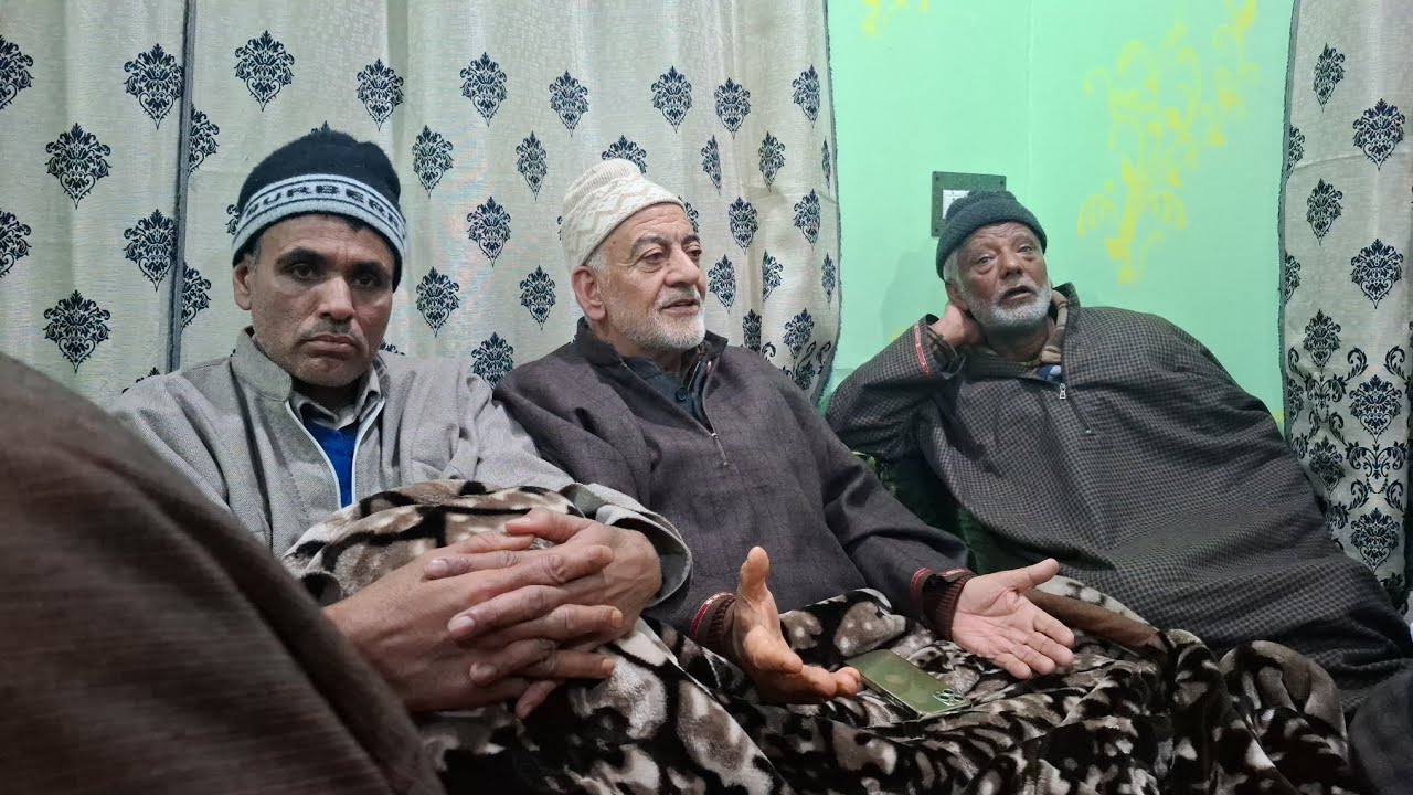 🤗KARI BAHDOORO HU TI HA || KASHMIRI SONG 🎵 || FAROOQ AH || MOHIDEEN SOAB 