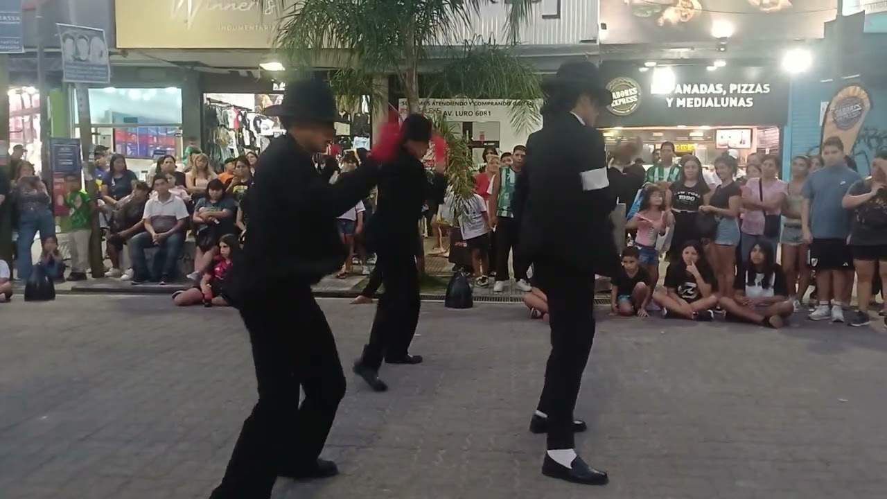 Tremendo tributo de Michael Jackson en laferrere 