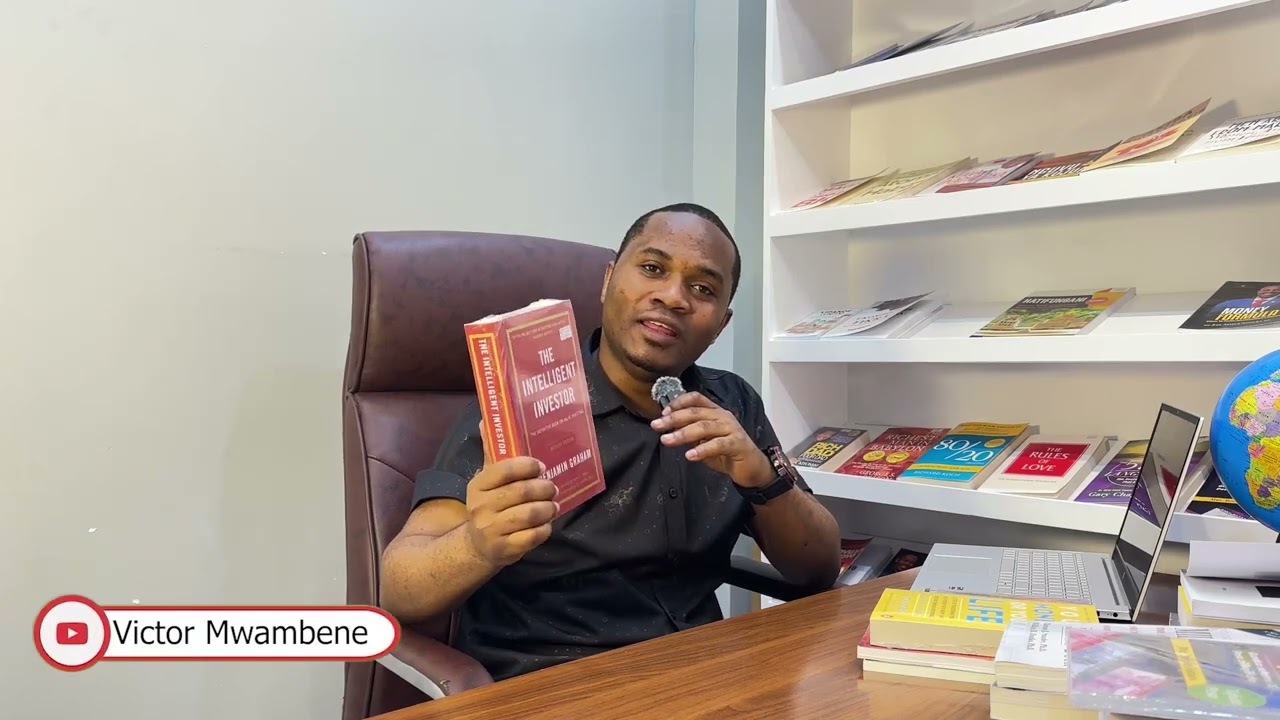VITABU BORA VYA FEDHA VITAKAVYO KUSAIDIA KUJENGA UTAJIRI KWA HARAKA | Victor Mwambene.