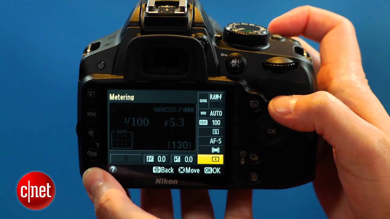 First Look: Hands on with the Nikon D3200