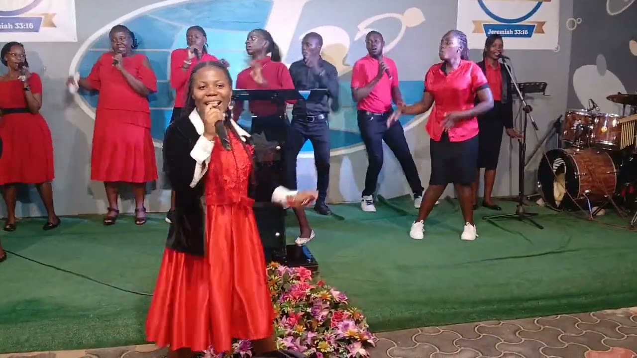 JESUS IYEE, AWESOME GOD, MY BEAUTIFER, YESUAH POWERFUL PRAISE & WORSHIP WITH PCCN CHOIR