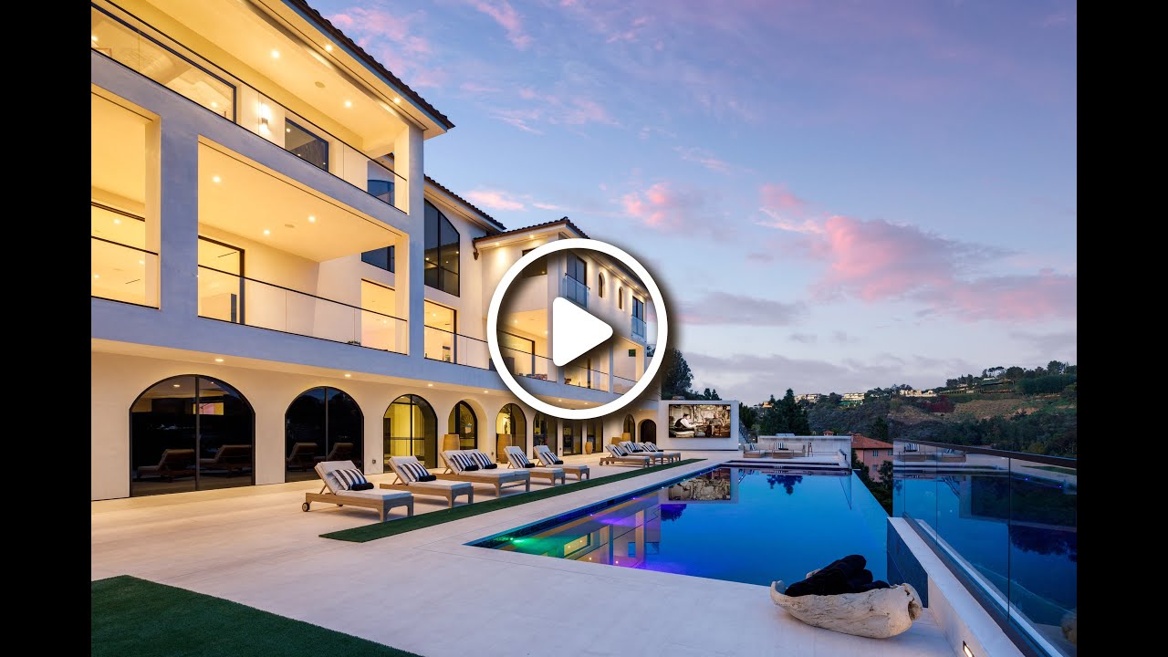 10697 Somma Way Bel Air, CA 90077