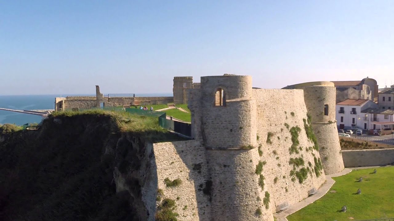 Un Drone sui Castelli d'Abruzzo - Primo Episodio - Icaro Droni
