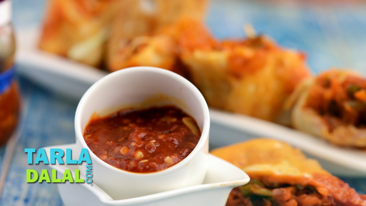 Schezwan Sauce, Schezuan Sauce Chinese Recipe by Tarla Dalal