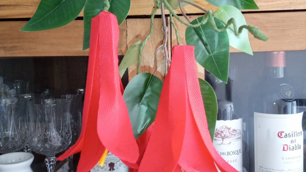 HAGAMOS UN COPIHUE DE PAPEL