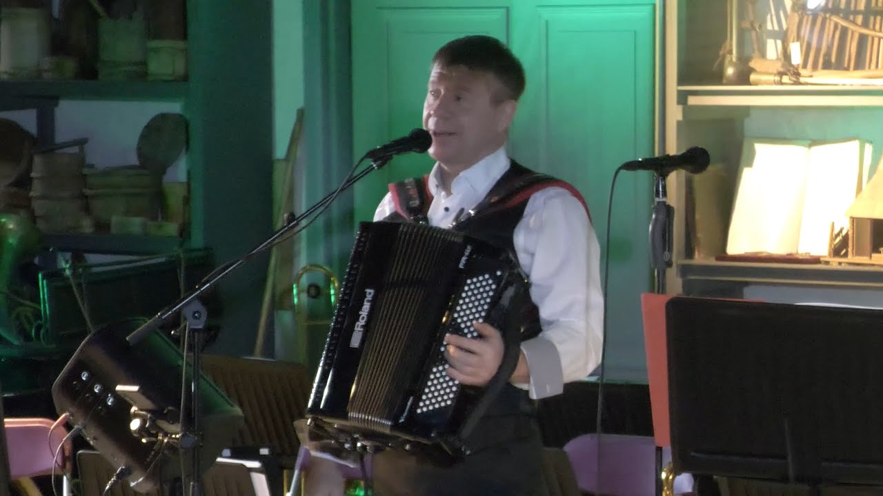 Teet Tihvan Big Band ja Marko Matvere esinemine Paides Wittenstein-i tegevusmuuseumis