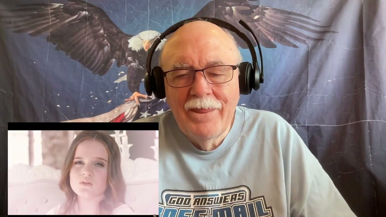 Amira Willighagen - In The Stars - Requested reaction