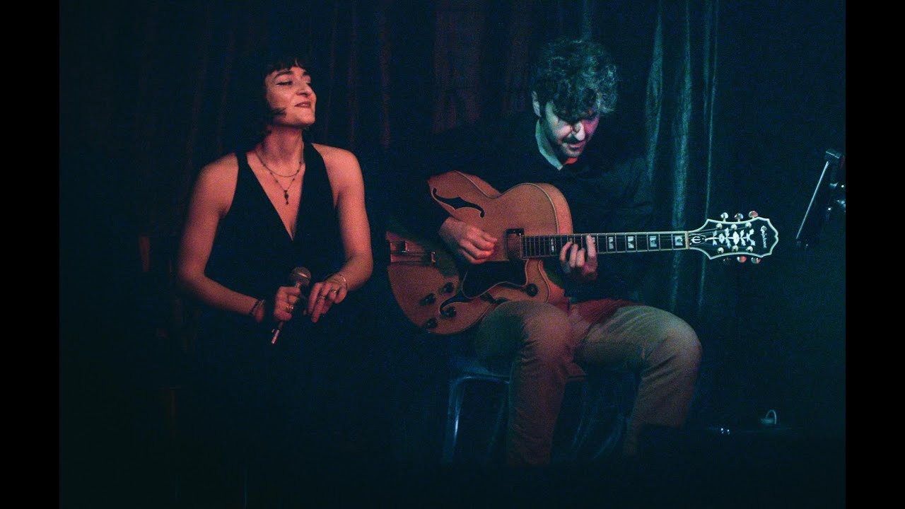 Katia Valente & Lorenzo Spinozzi - Guarda Che Luna