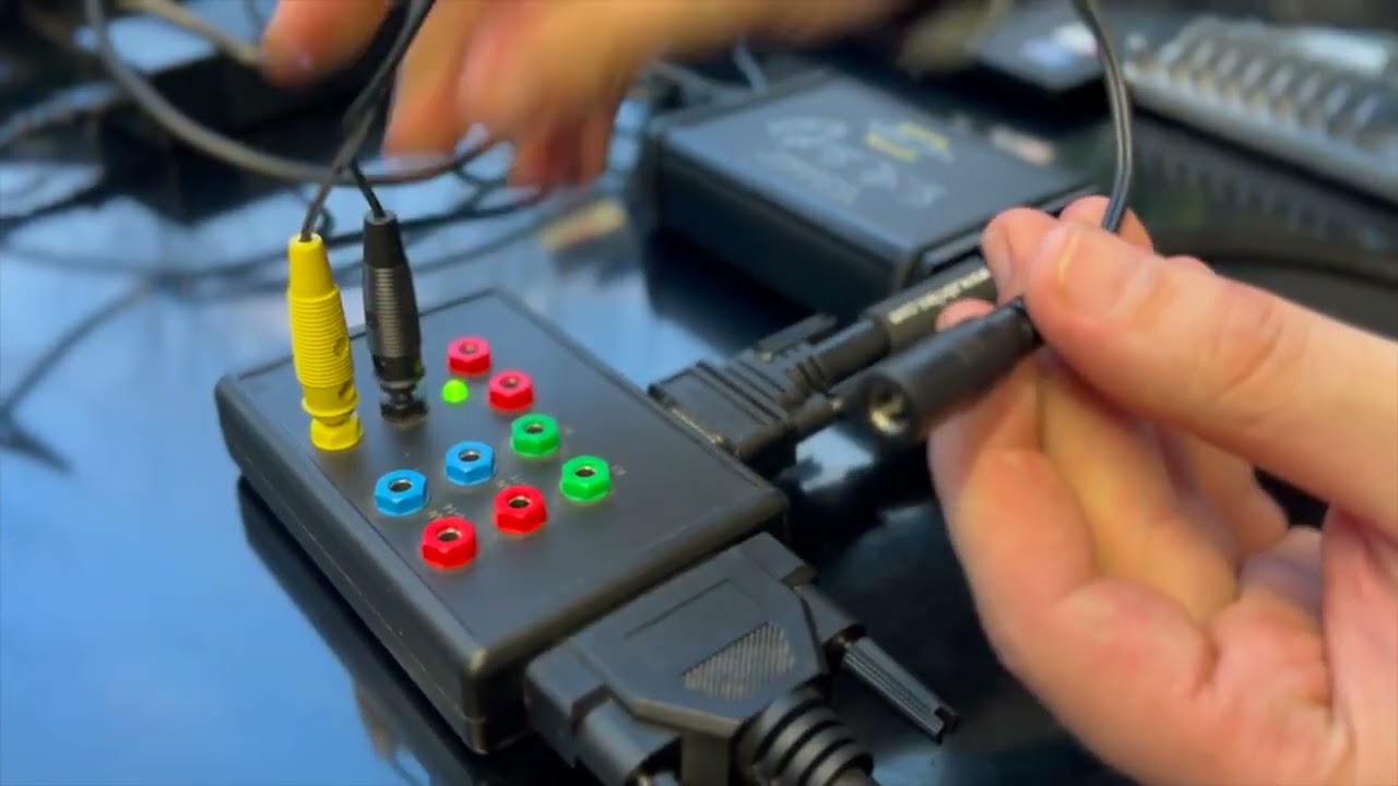 DCM6 2 CS Reading on Bench Using AVDI and ABRITES Distribution Box