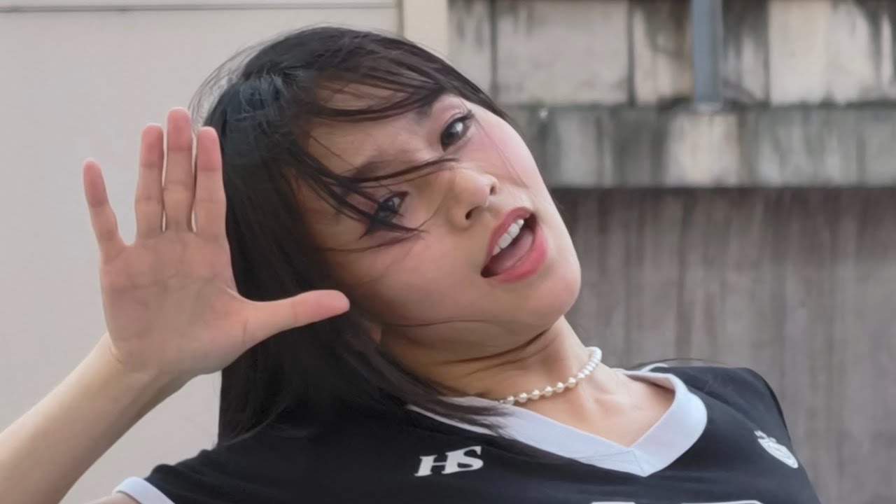 [SNS x LE7EL] Huh | SNS x LE7EL BUSKING EVENT |