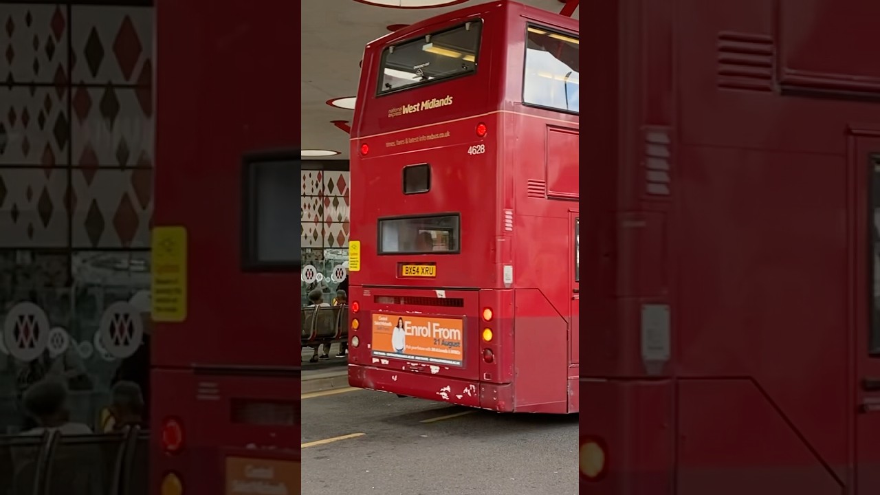 NXWM 4628 BX54 XRU Alexander ALX 400 Dennis Trident 70 to Bloxwich #fortheloveofbuses #busesinaction