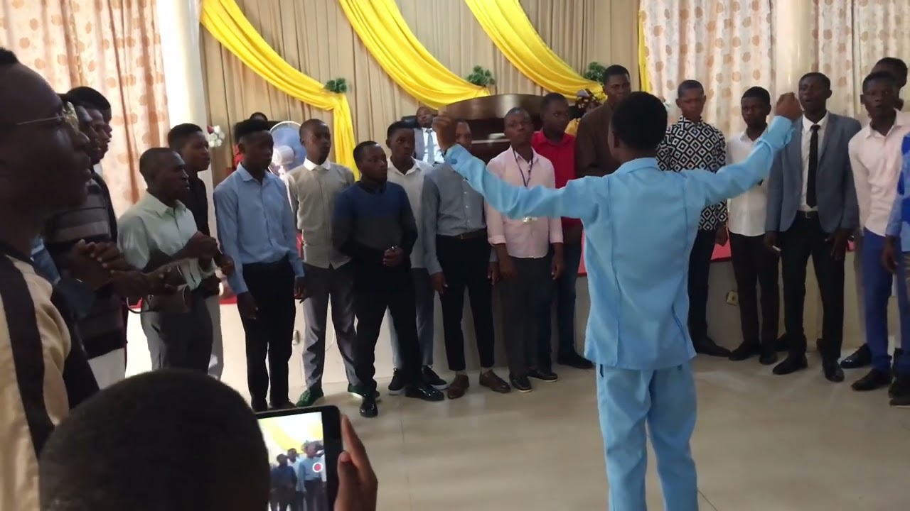 Cora A Nova Era Da Vila Estoril