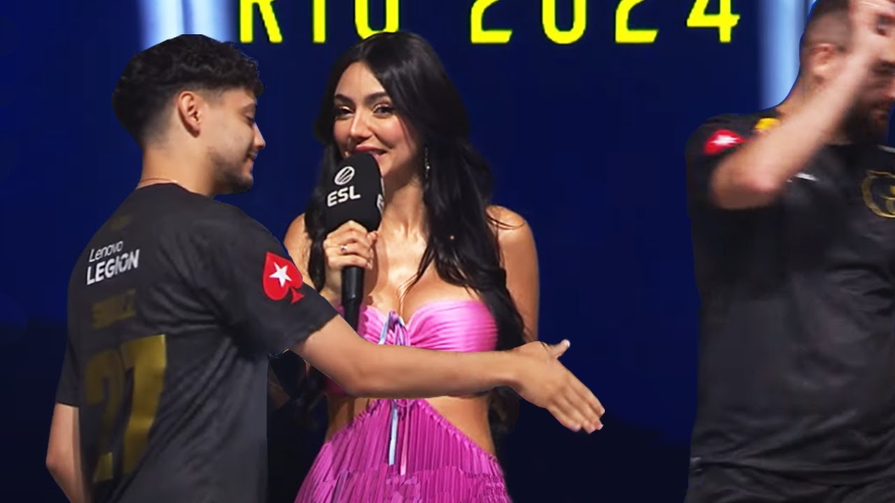 counter-strike but it gets increasingly more awkward