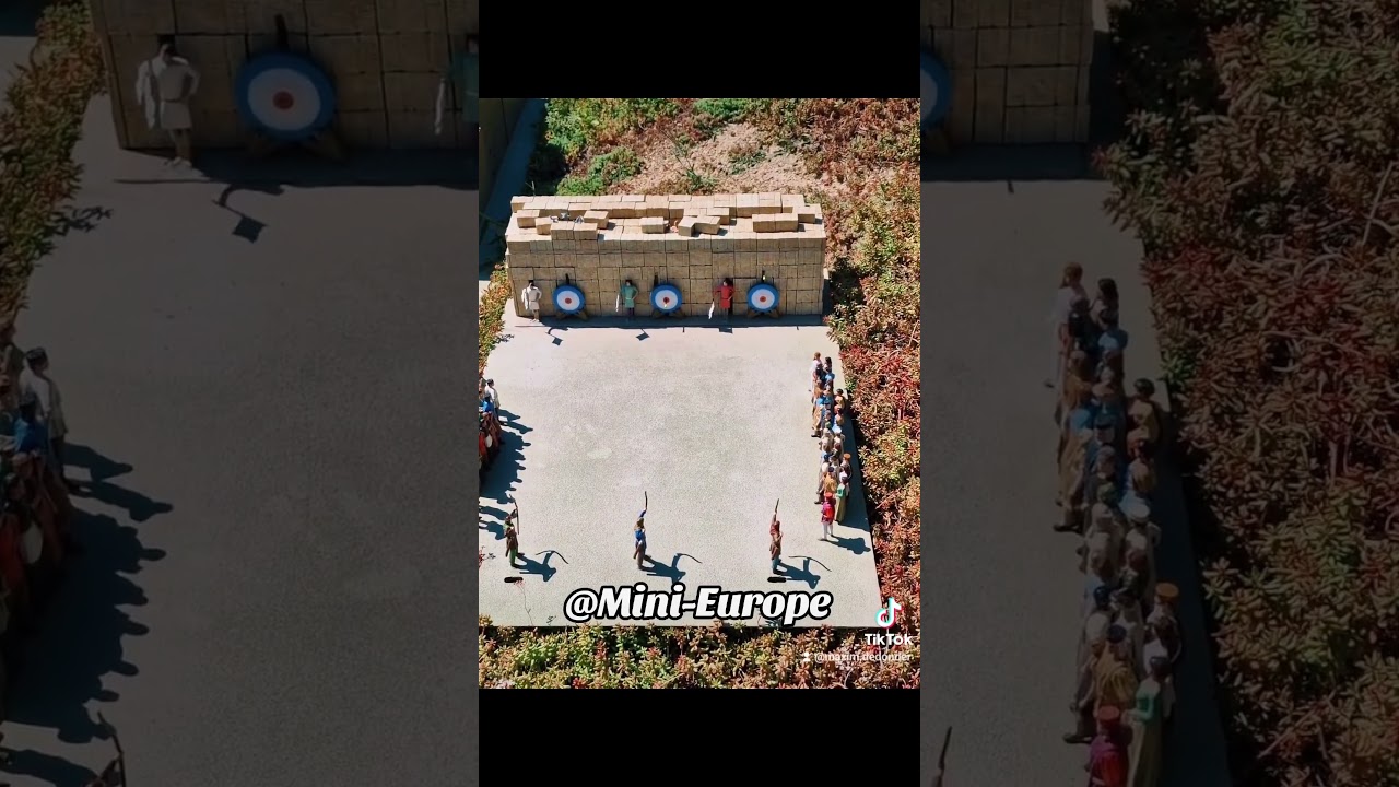 Last summer, we visited Mini-Europa. #minieurope #bruxelles  #europe #europa #miniature