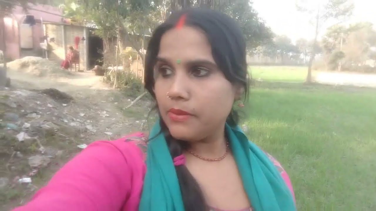 देख सकते हैं मैं क्या कर रही हूं कमेंट करके जरूर बताऊंगा#poojacutevlog 