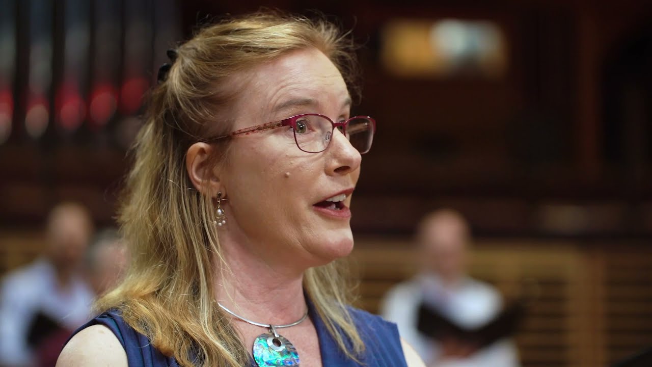 Morning Fanfare – Nigel Butterley (Sydney Chamber Choir)