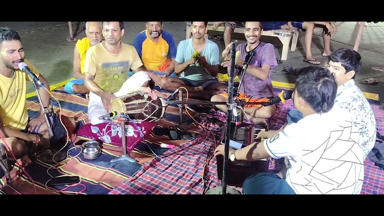 #कृष्णभजन #viralvideo #song #दुबारा कबों अइब ये बनवारी। #bhojpuri #भजन #राधाकृष्ण 