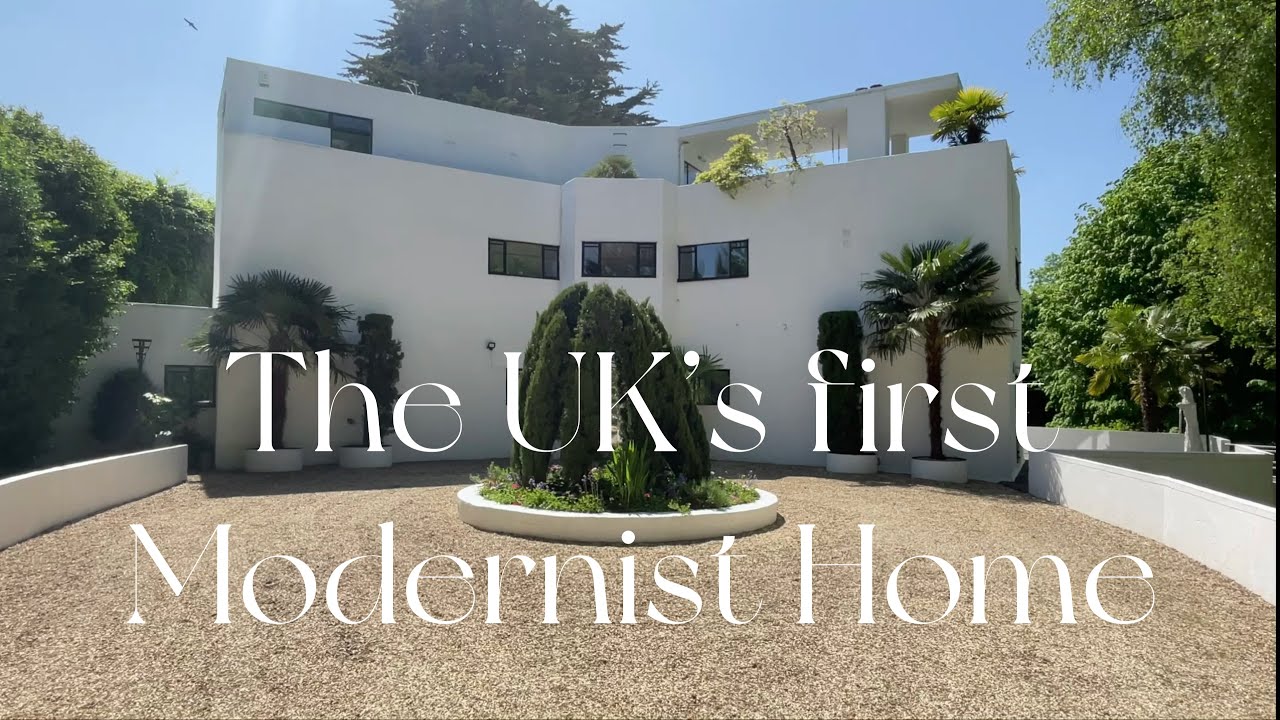 High & Over - the UK's first moderninst home is 